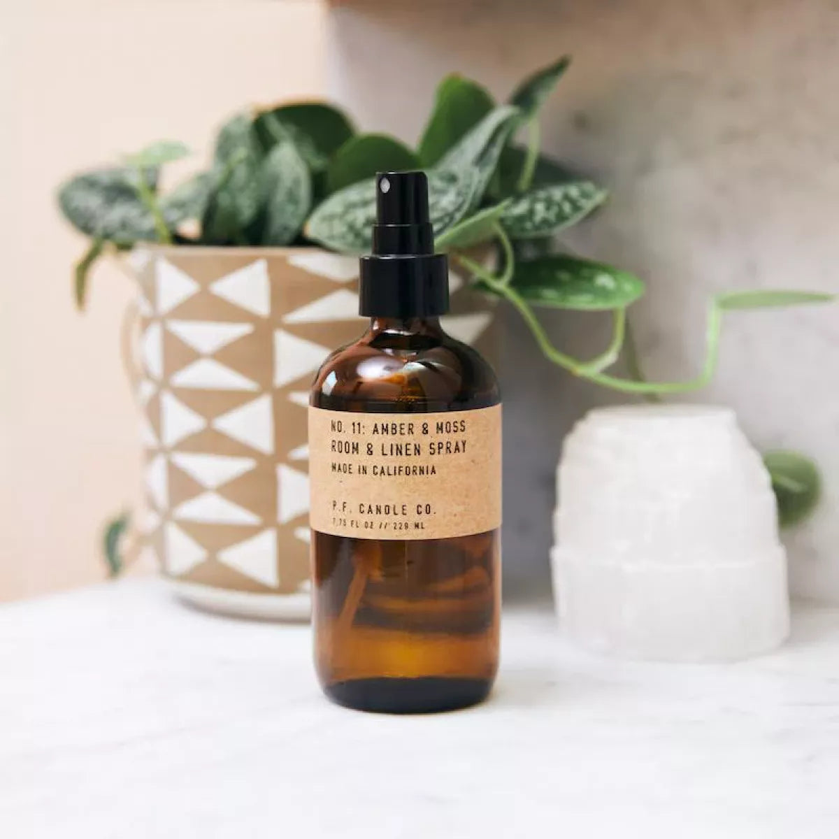 P.F. Candle Co P.F Candle Co Amber&Moss Roomspray