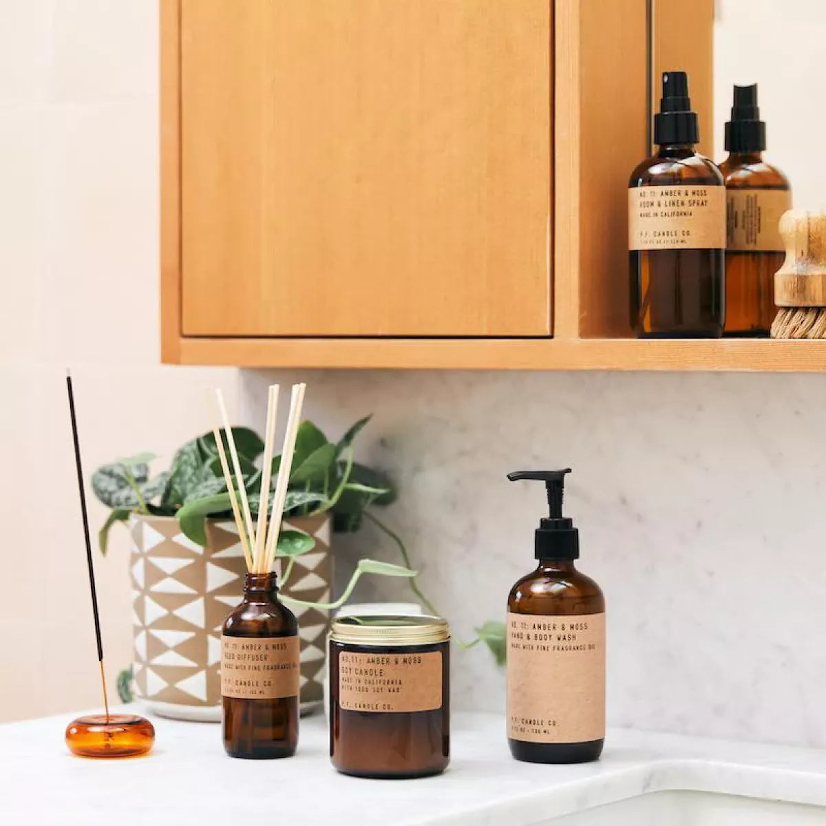 P.F. Candle Co P.F Candle Co Amber&Moss Roomspray