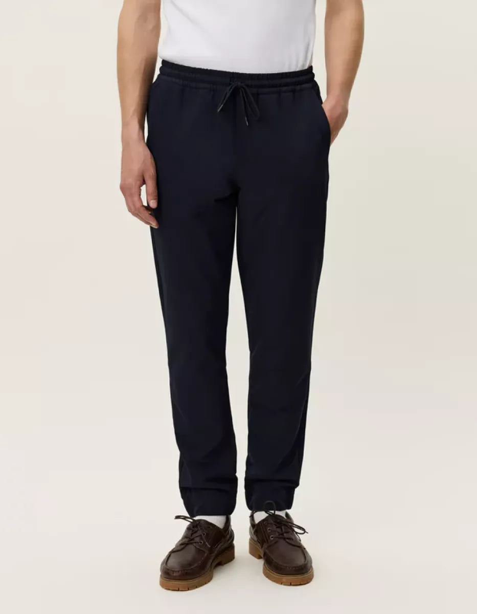 Les Deux Les Deux Sebastian Tech Pants Navy