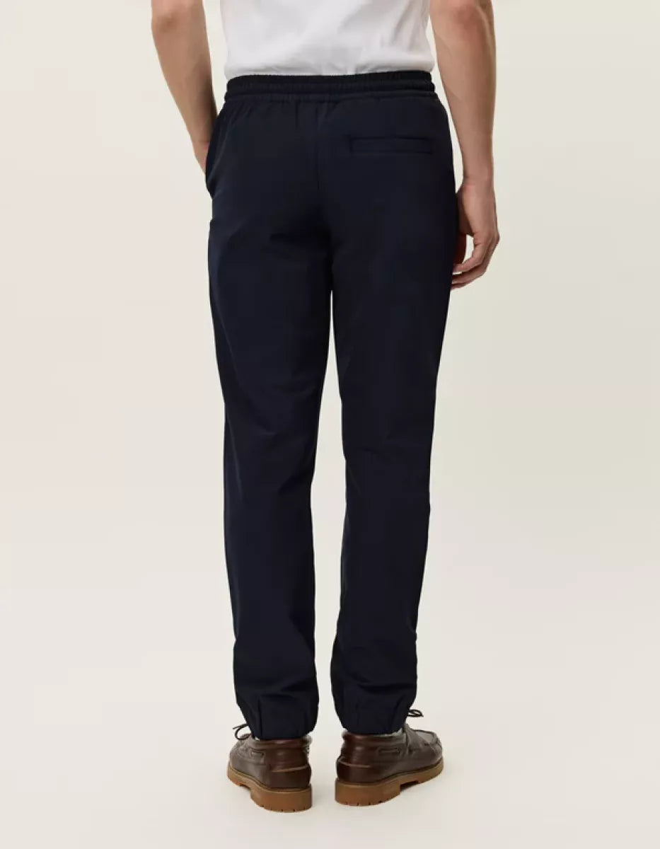 Les Deux Les Deux Sebastian Tech Pants Navy