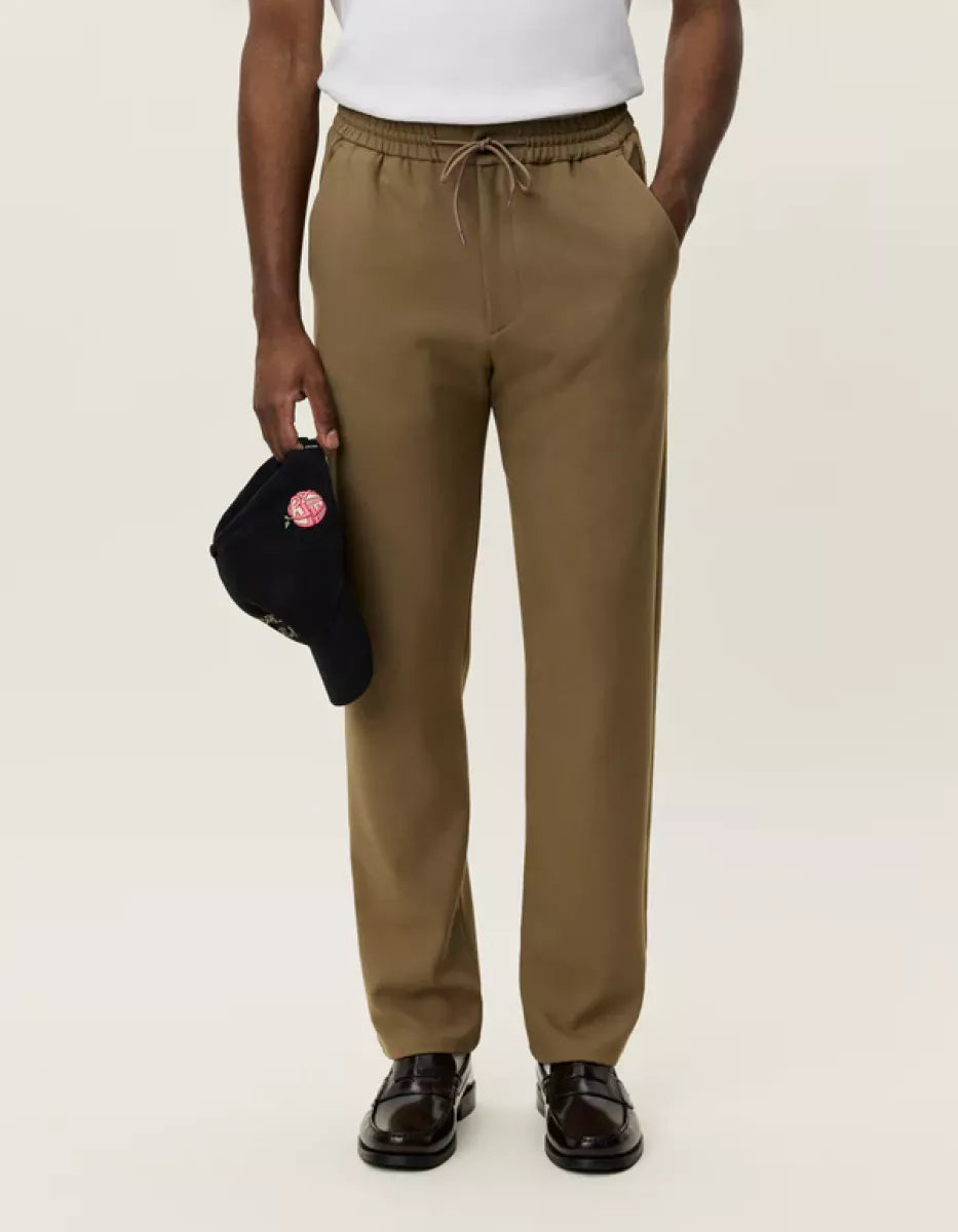 Les Deux Les Deux Como Tapered Pants - Seasonal Bruin